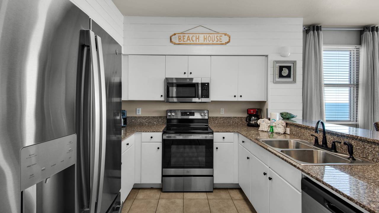 Shores of Panama 1831 Kitchen Area Shores of Panama 1831 Kitchen Area