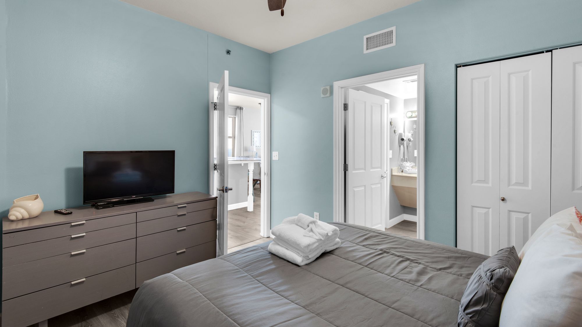 Shores of Panama 1831 Bedroom 2