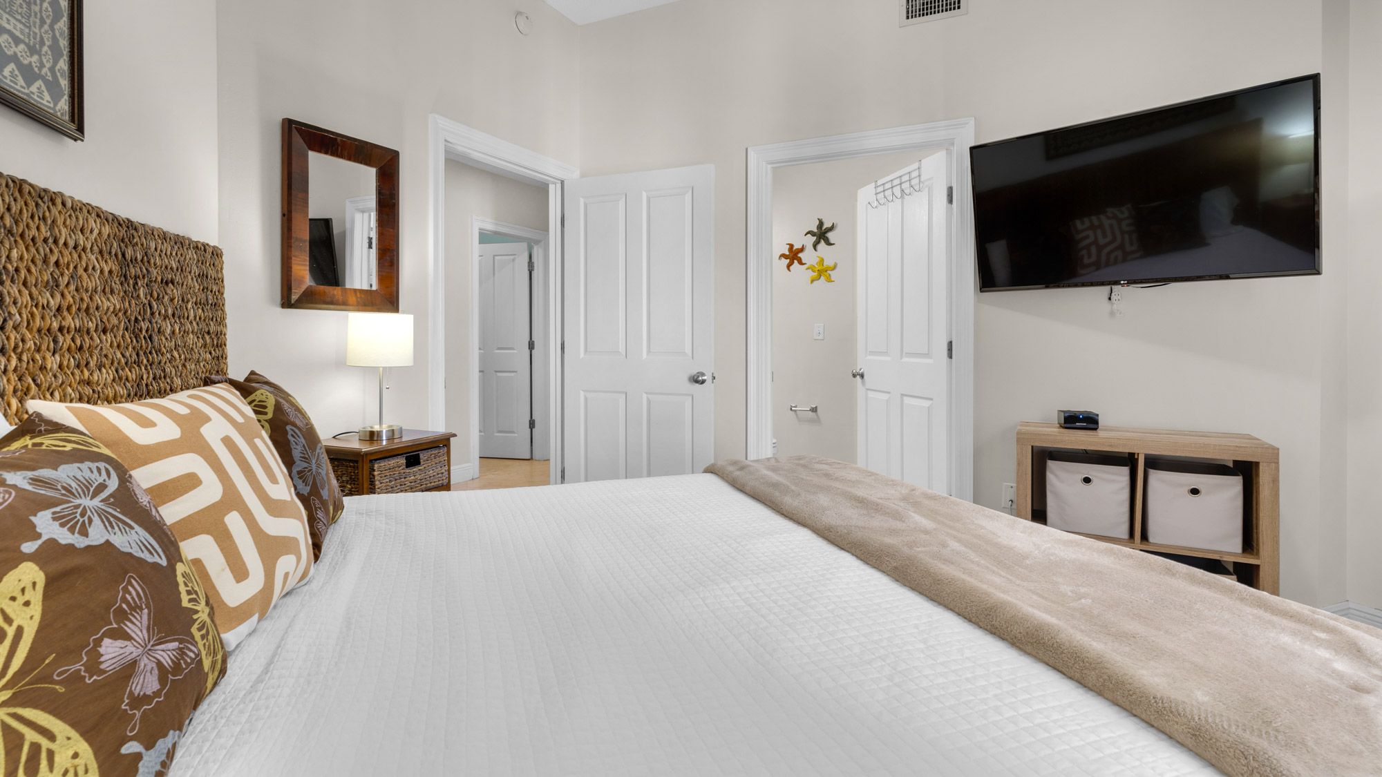 Legacy 303 Guest Bedroom