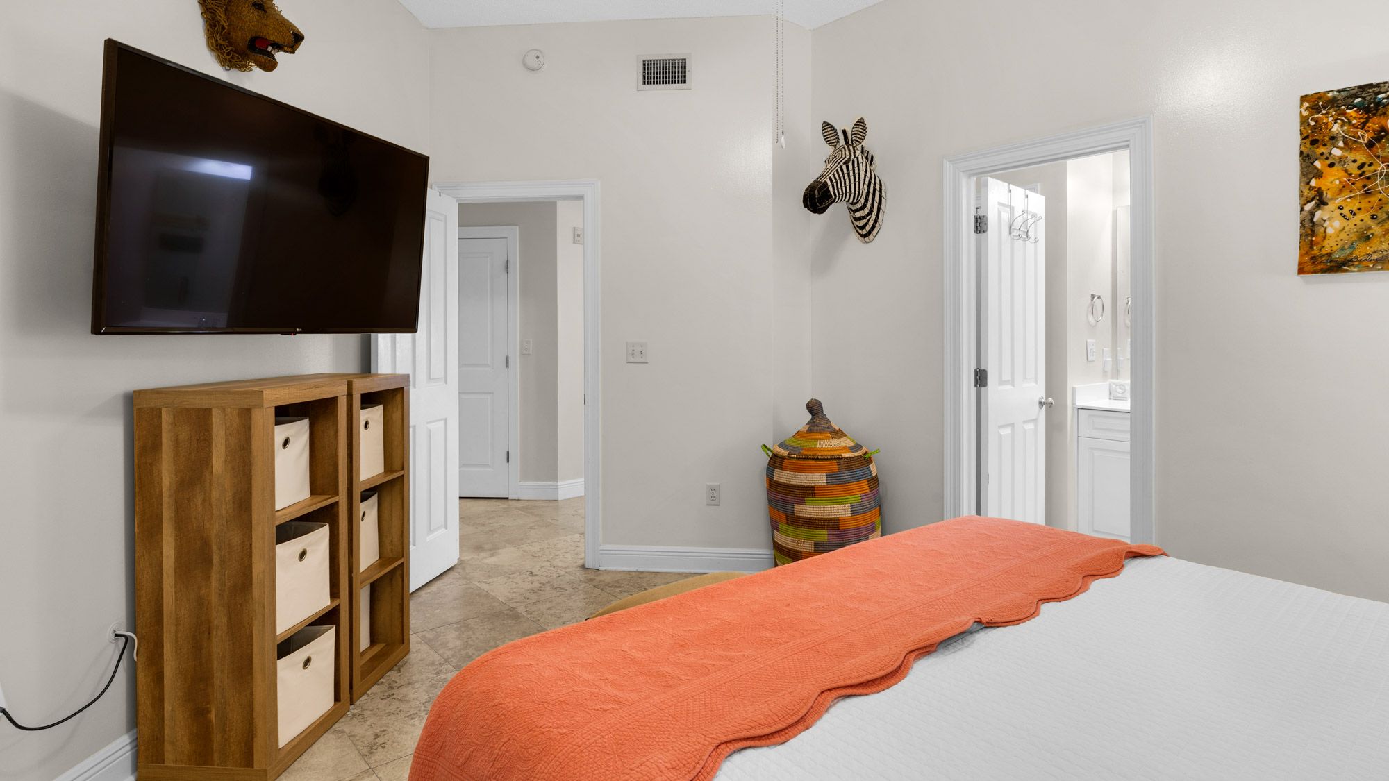 Legacy 303 Guest Bedroom