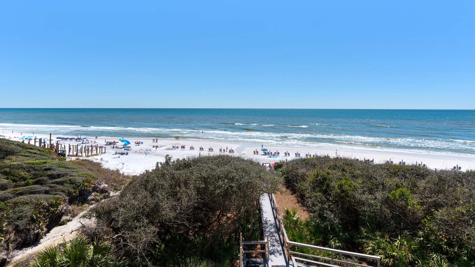 Legacy 303 Walkway to Beach