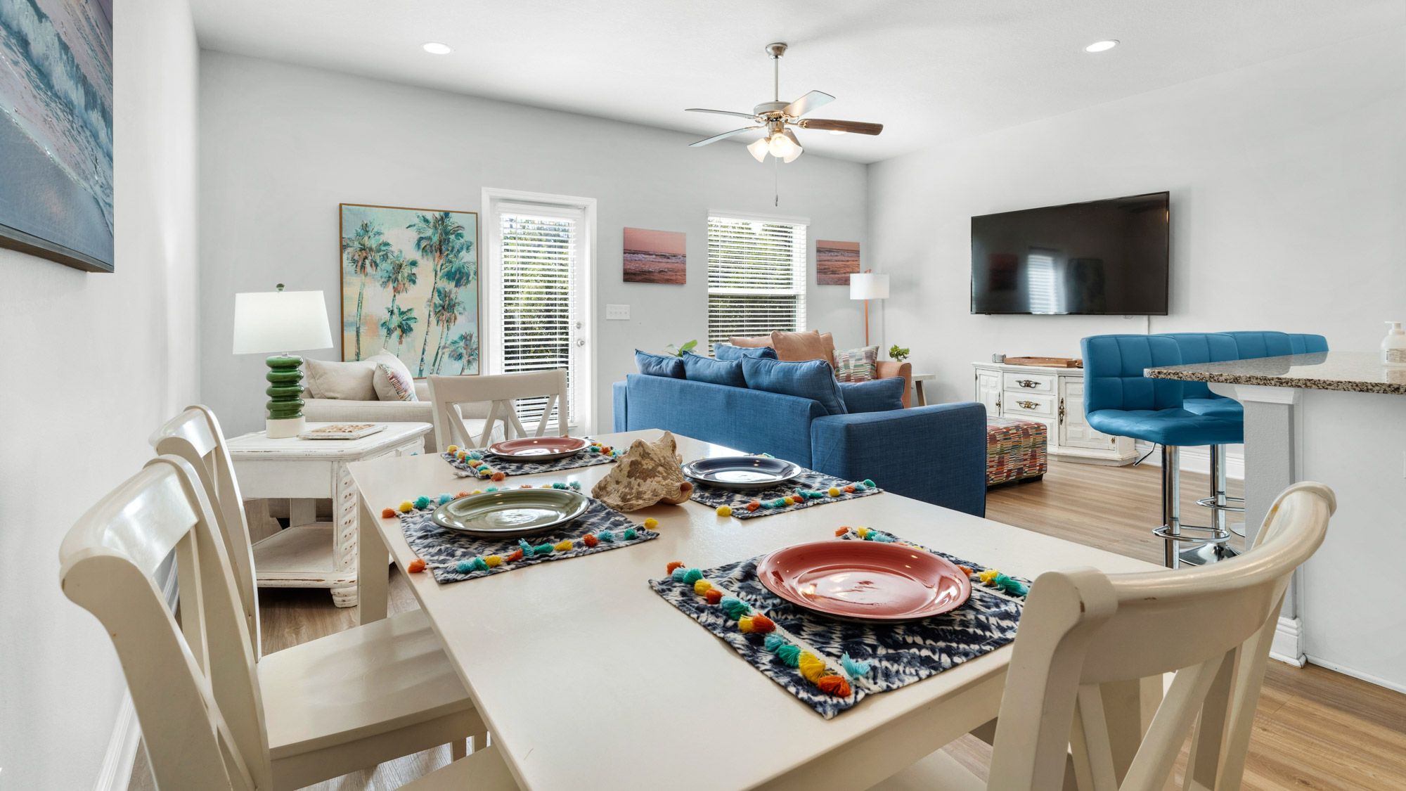 Rae of Sunshine - Dining Area into Living Area