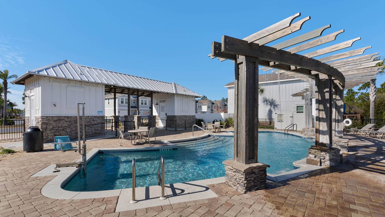 Hathaway Townhomes Grounds & Amenities Hathaway Townhomes Grounds & Amenities