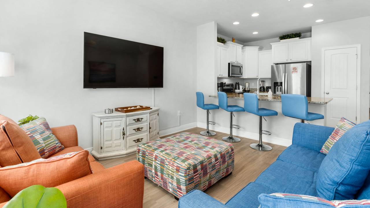 Rae of Sunshine - Living Area Rae of Sunshine - Living Area