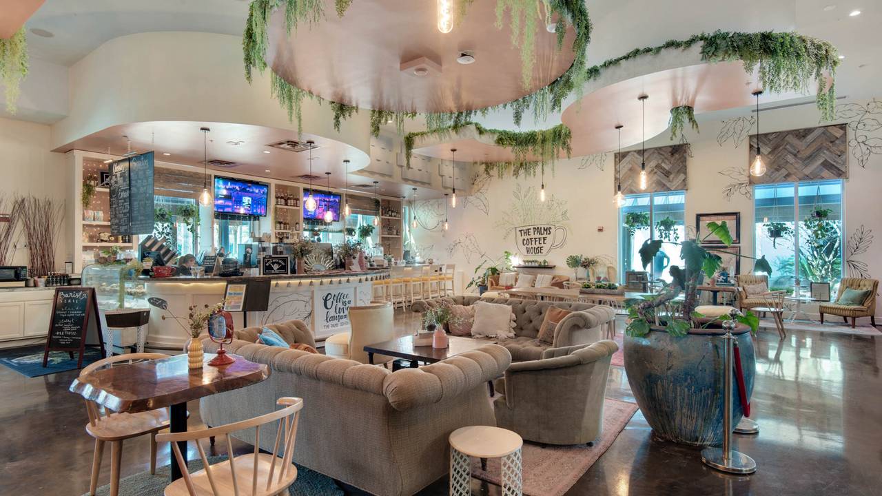 The Palms of Destin Resort Grounds & Amenities The Palms of Destin Resort Grounds & Amenities