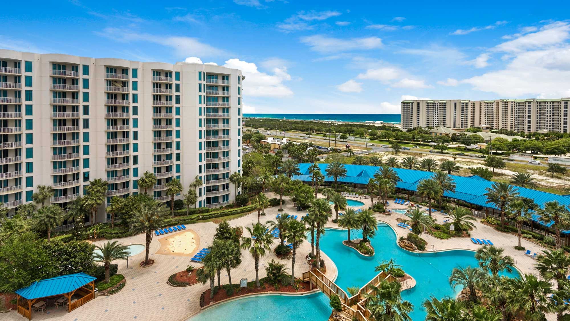 The Palms of Destin Resort Grounds & Amenities