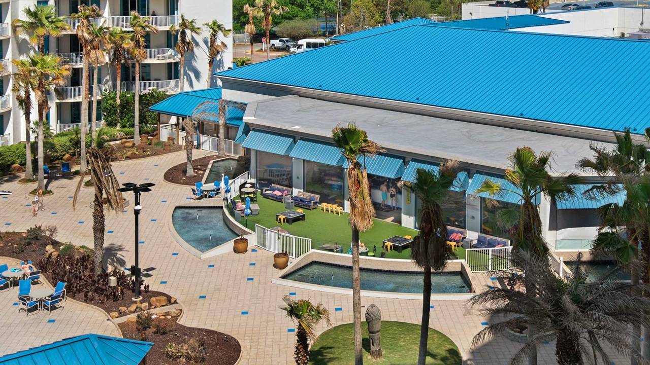 The Palms of Destin Resort Grounds & Amenities The Palms of Destin Resort Grounds & Amenities