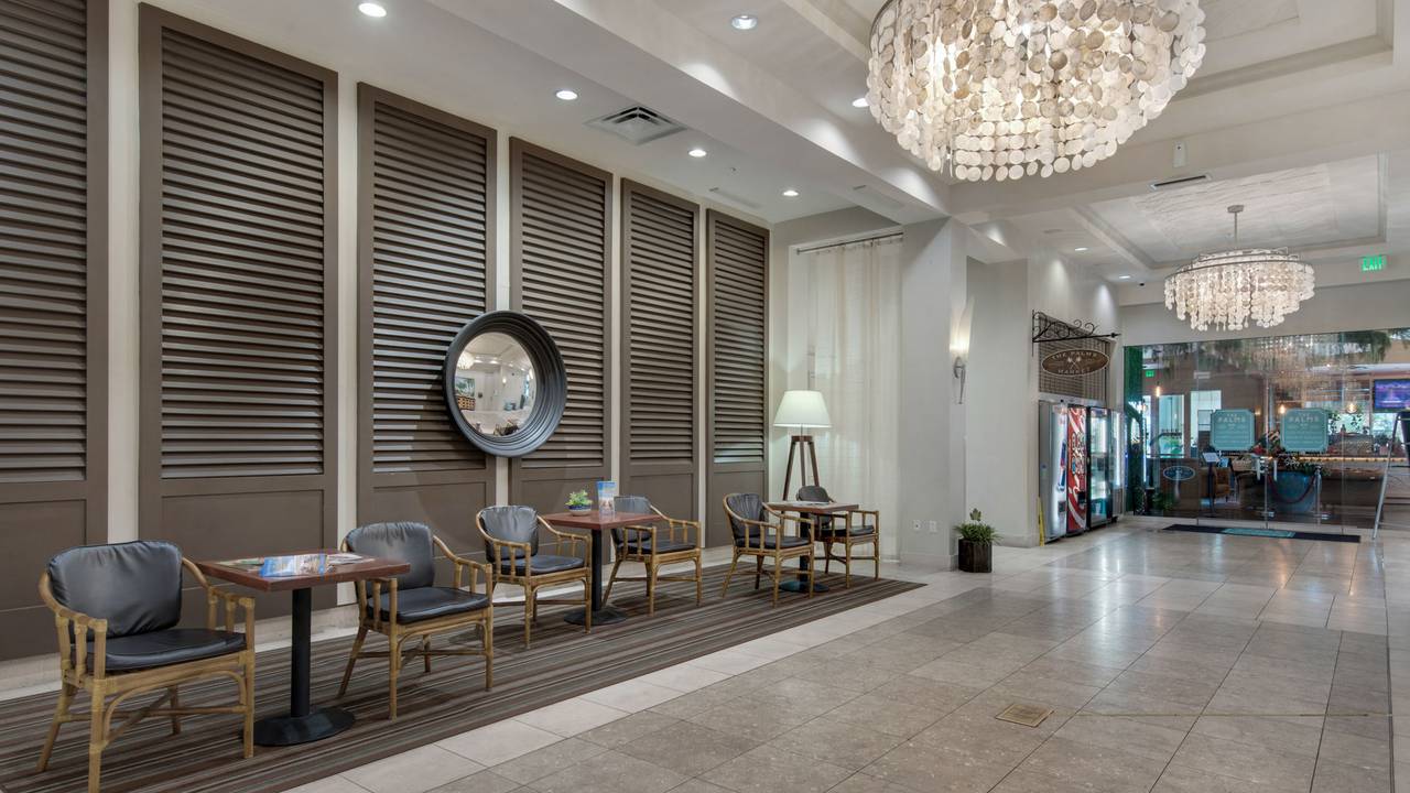 The Palms of Destin Resort Grounds & Amenities The Palms of Destin Resort Grounds & Amenities