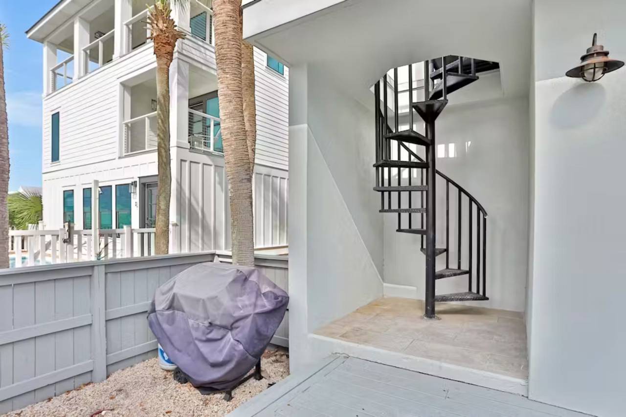 4132 E Co Highway 30A 4132 E Co Highway 30A