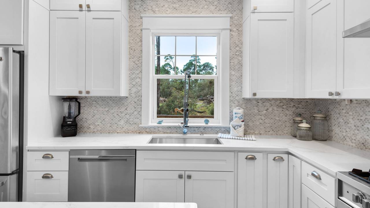 Best of Both Worlds - Kitchen Area Best of Both Worlds - Kitchen Area