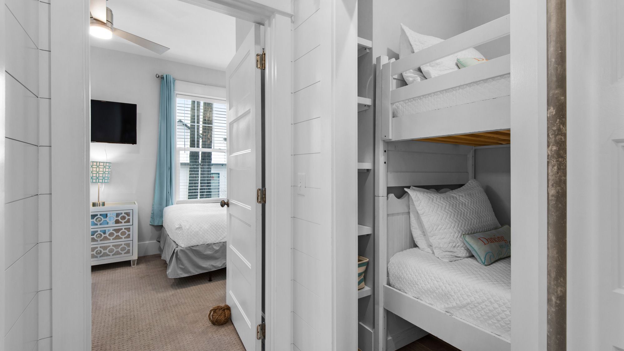 Best of Both Worlds - 2nd Floor Guest Rooms