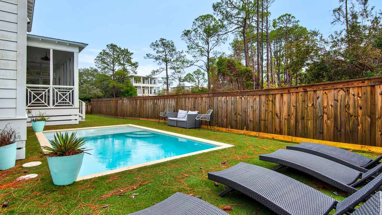 Best of Both Worlds - Heated Pool Area Best of Both Worlds - Heated Pool Area