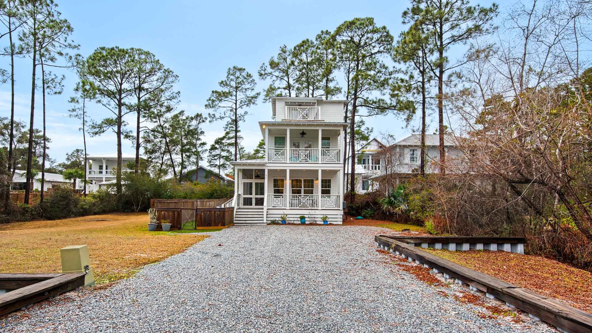 Best of Both Worlds - Exterior