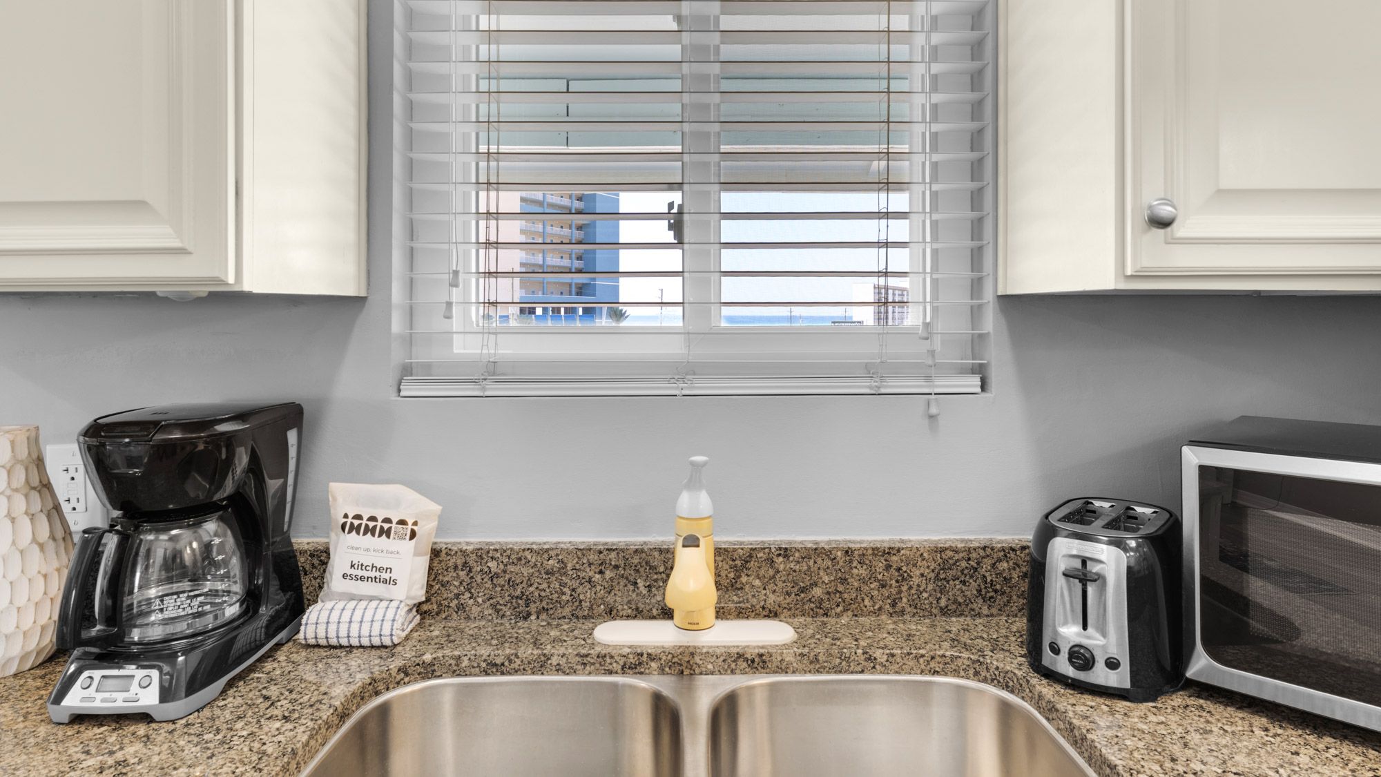 Sand Castle West A4 - Kitchen area