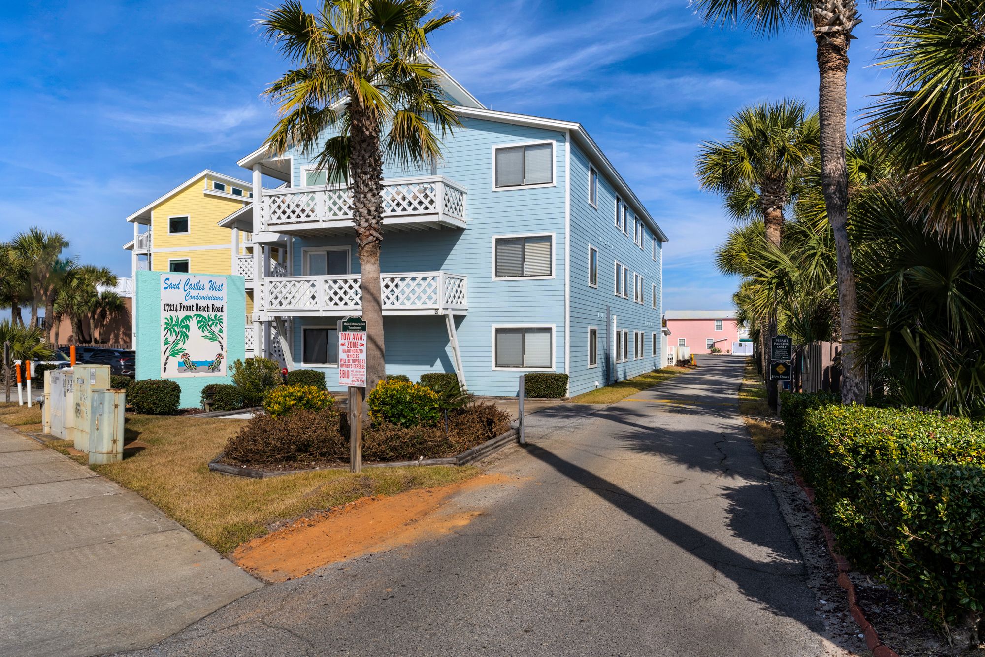 Sand Castle West Neighborhood