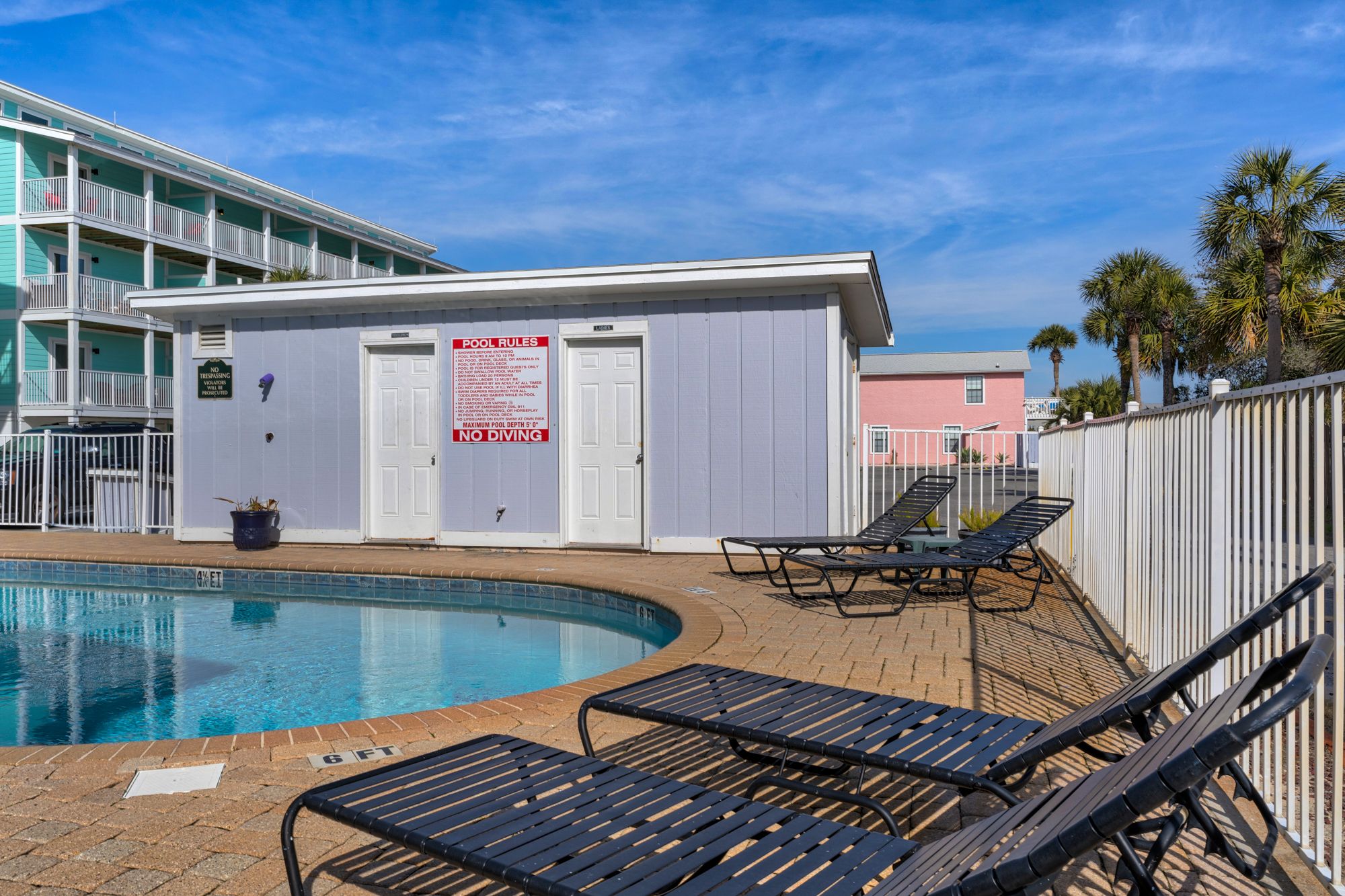 Sand Castle West Pool Area