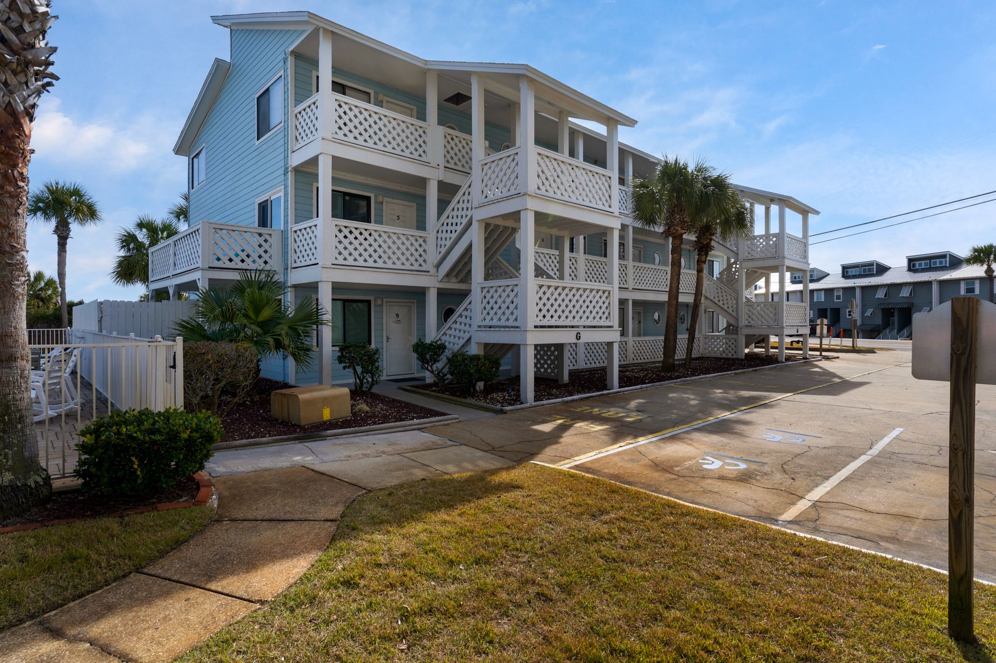 Sand Castle West Neighborhood