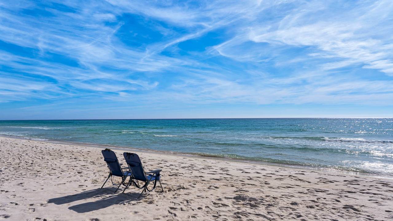 Horizon South - Beach Area Horizon South - Beach Area