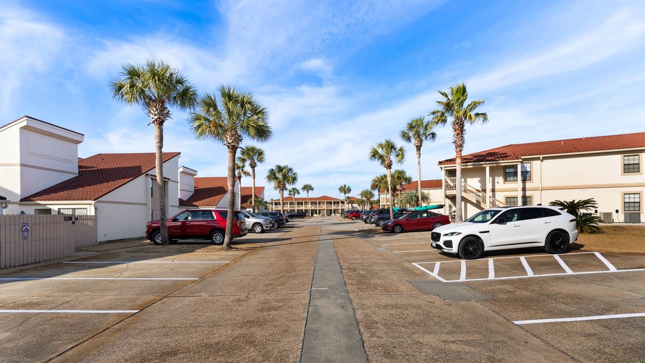 Horizon South - Parking Horizon South - Parking