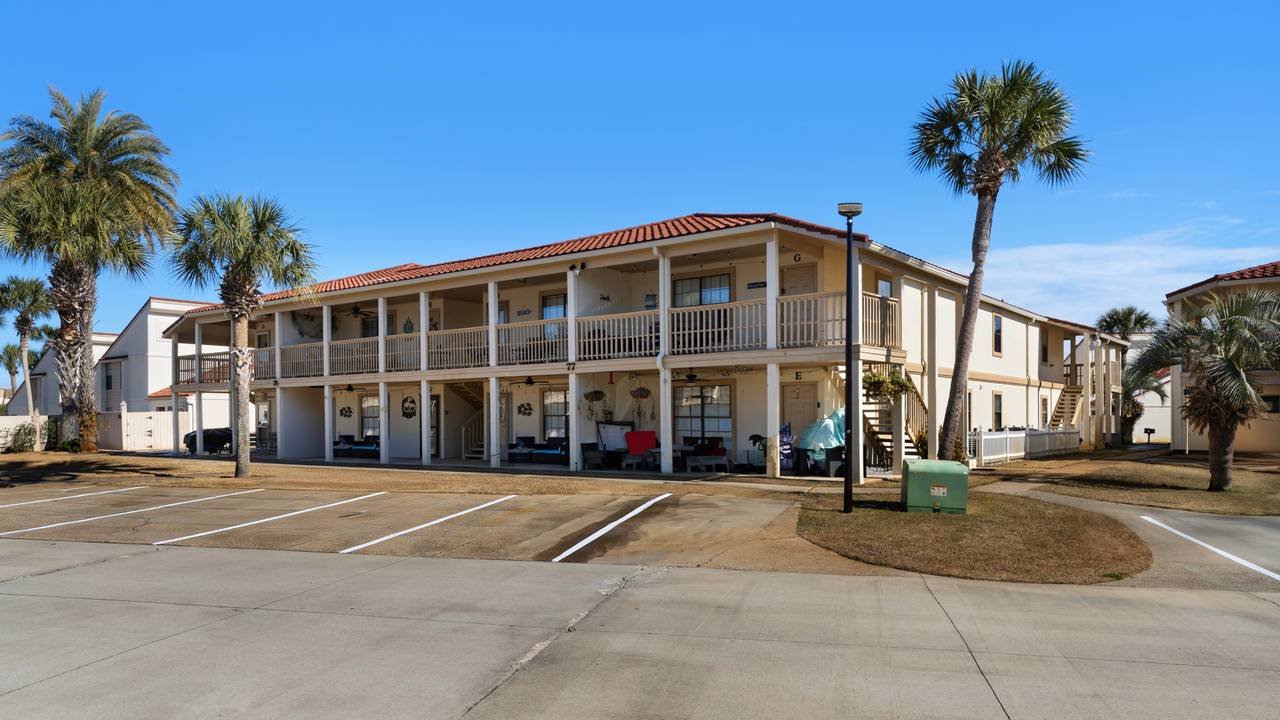 Horizon South - Exterior Horizon South - Exterior