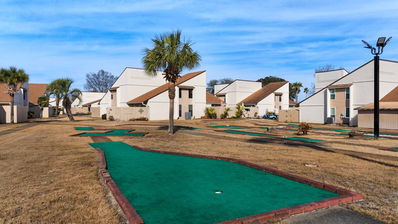 Horizon South - Mini Golf Course Horizon South - Mini Golf Course