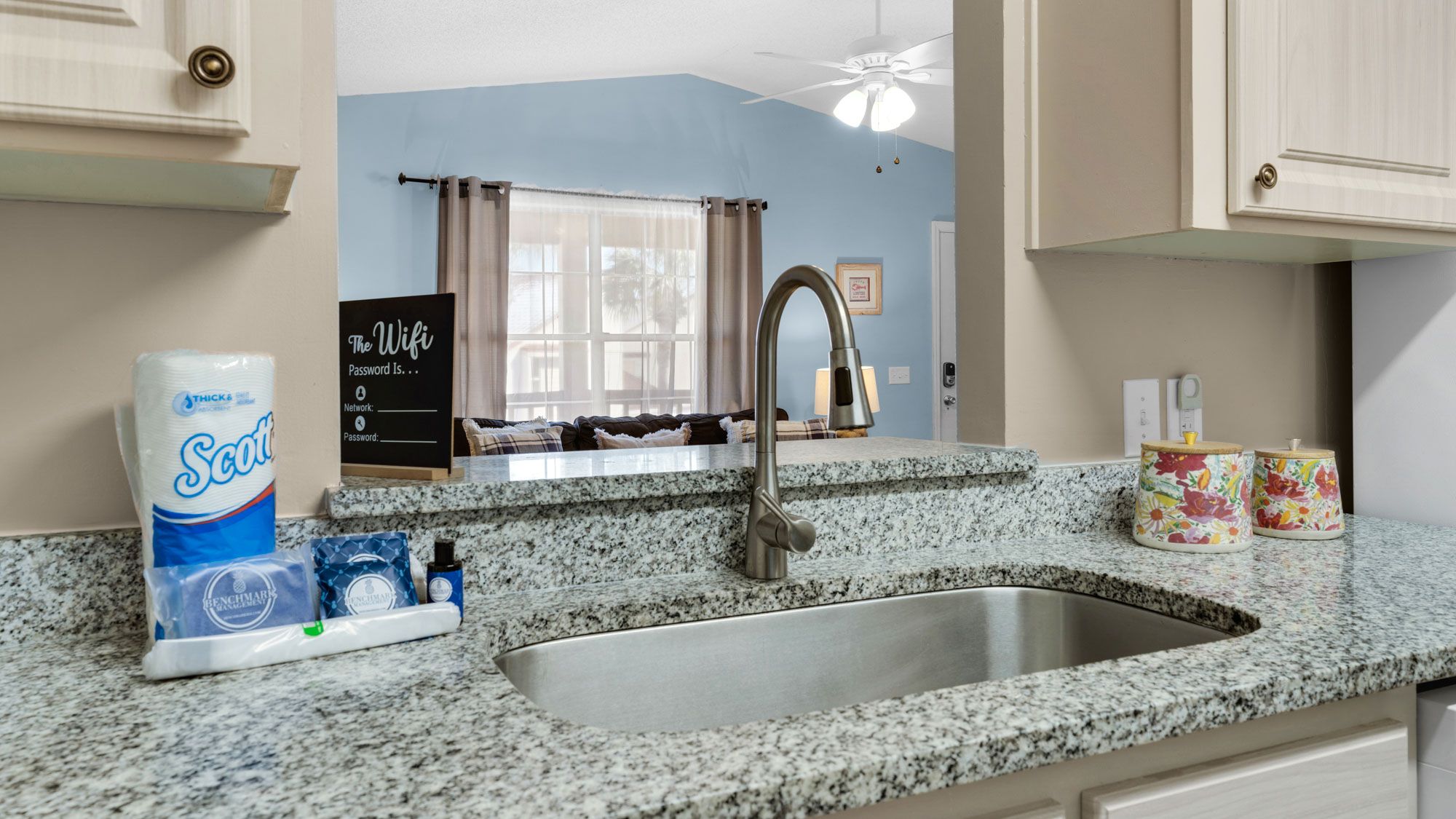 Horizon South 77C - Horizon Hideaway - Kitchen sink