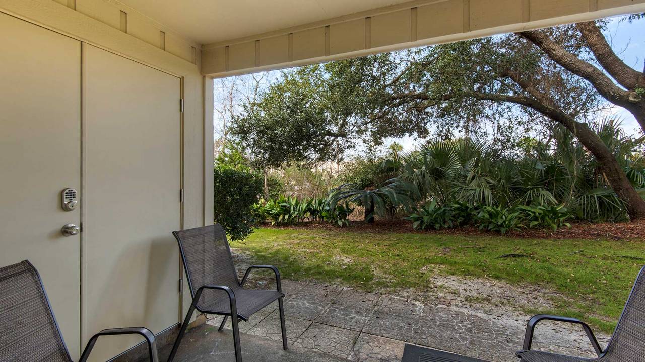 Pirates Mermaid - Patio area Pirates Mermaid - Patio area