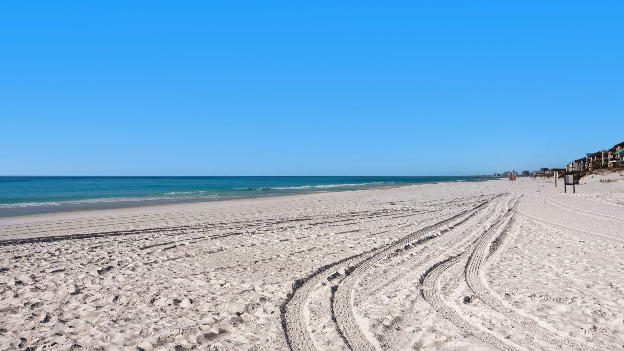 Chateau La Mer II Grounds & Amenities