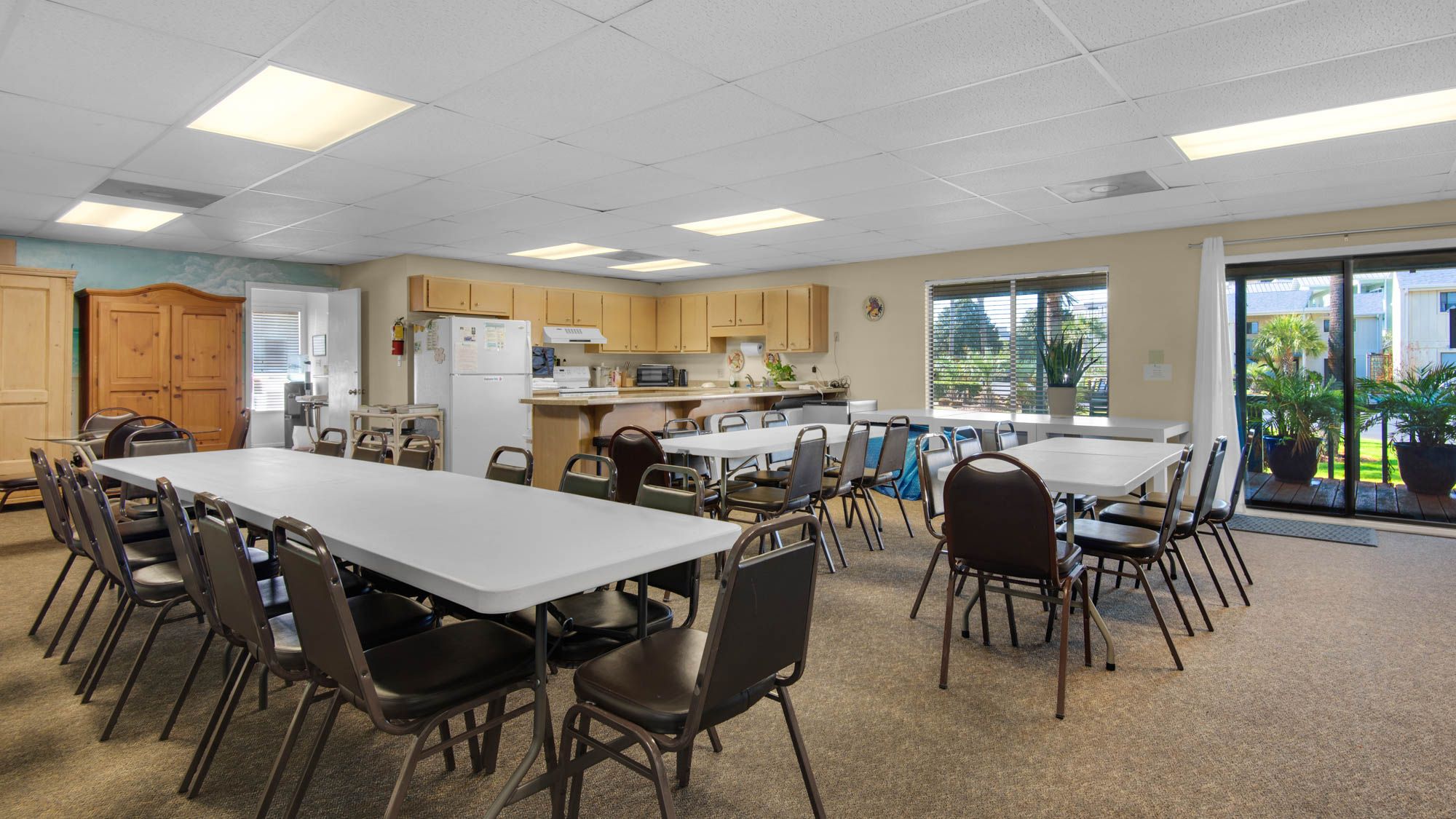 Chateau La Mer II Grounds & Amenities