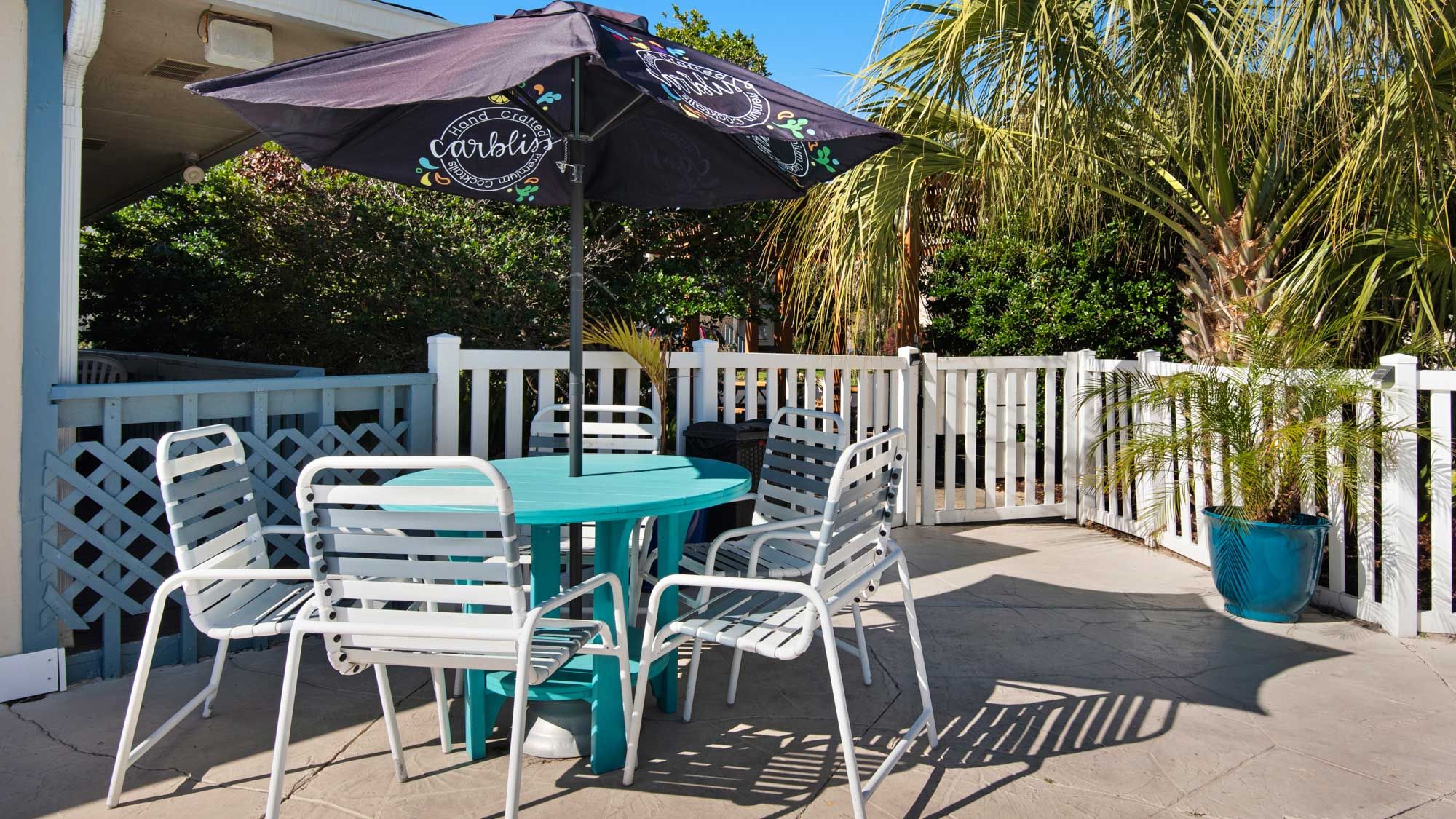 Chateau La Mer II Grounds & Amenities