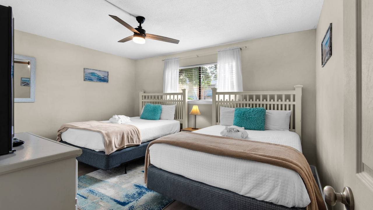 Pirates Mermaid - Guest Bedroom Pirates Mermaid - Guest Bedroom