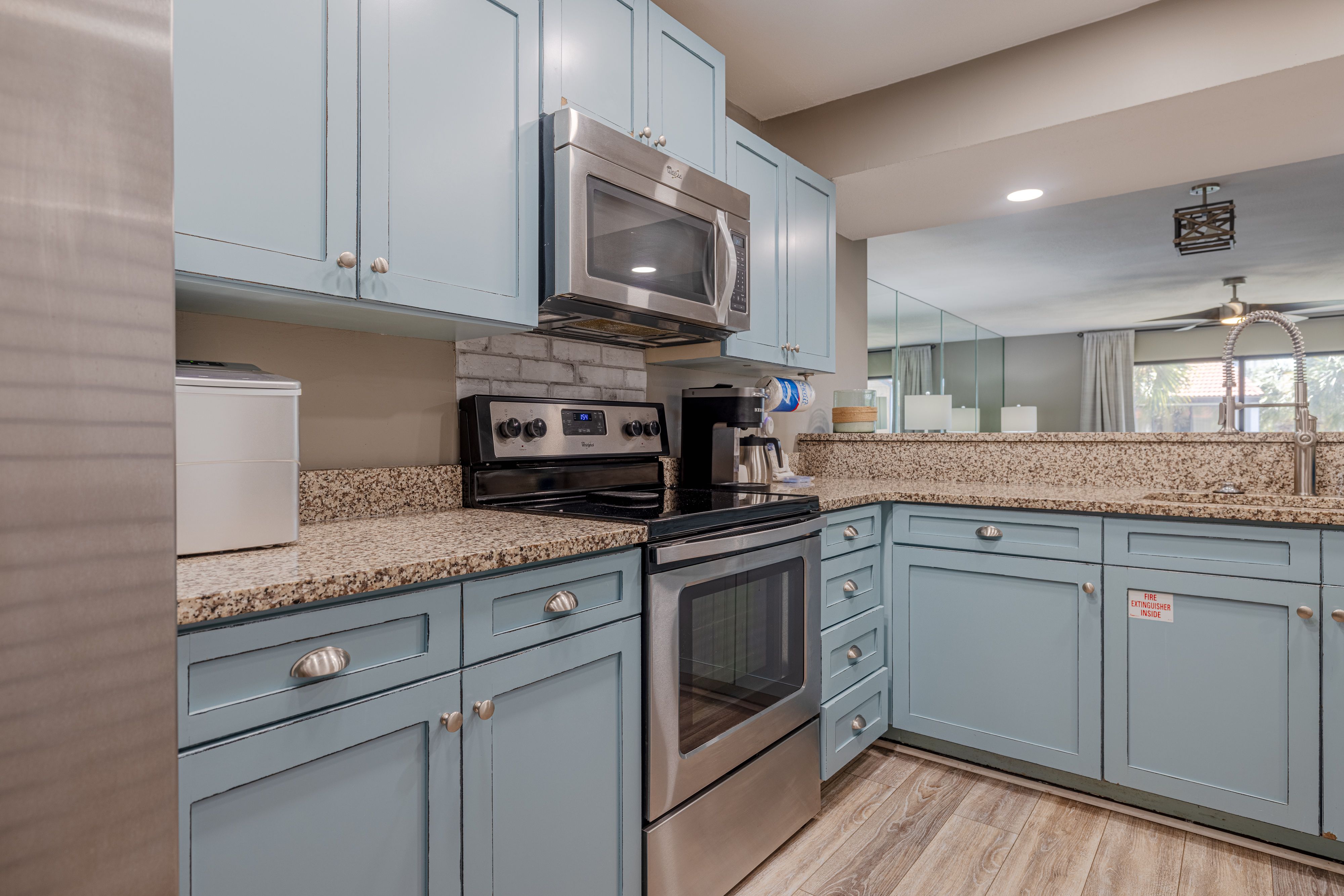 Edgewater Golf Villa 2107