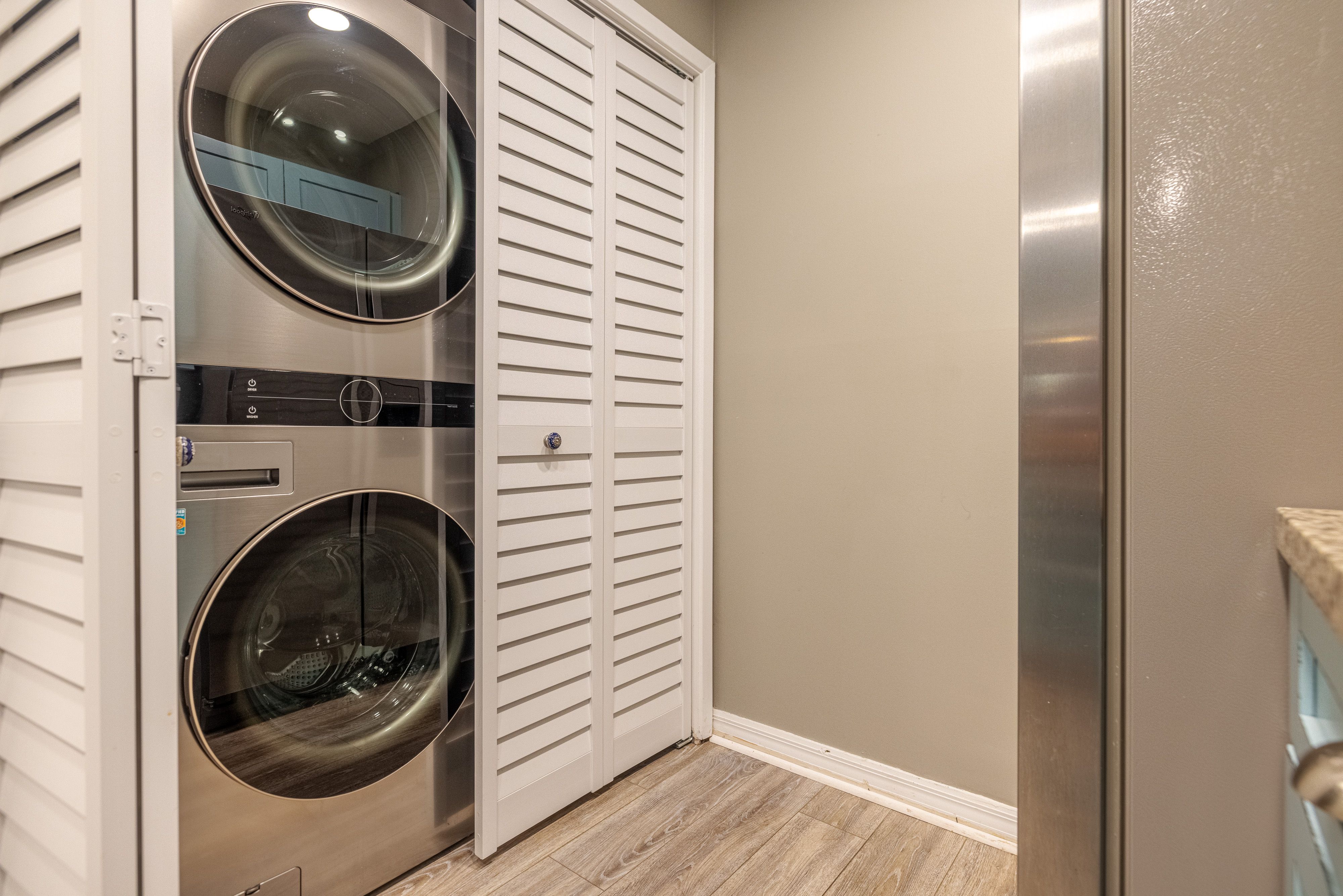 Edgewater Golf Villa 2107