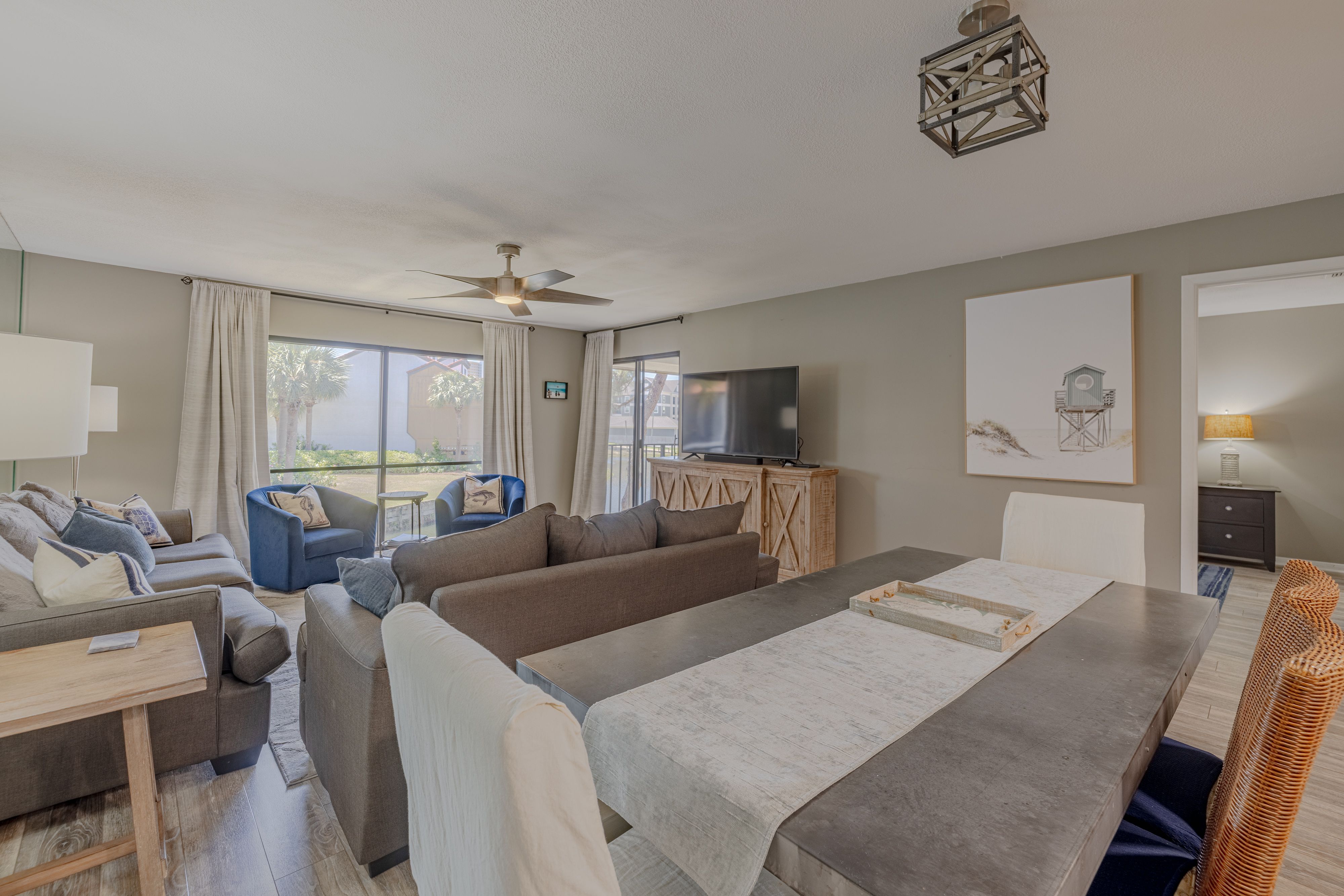 Edgewater Golf Villa 2107