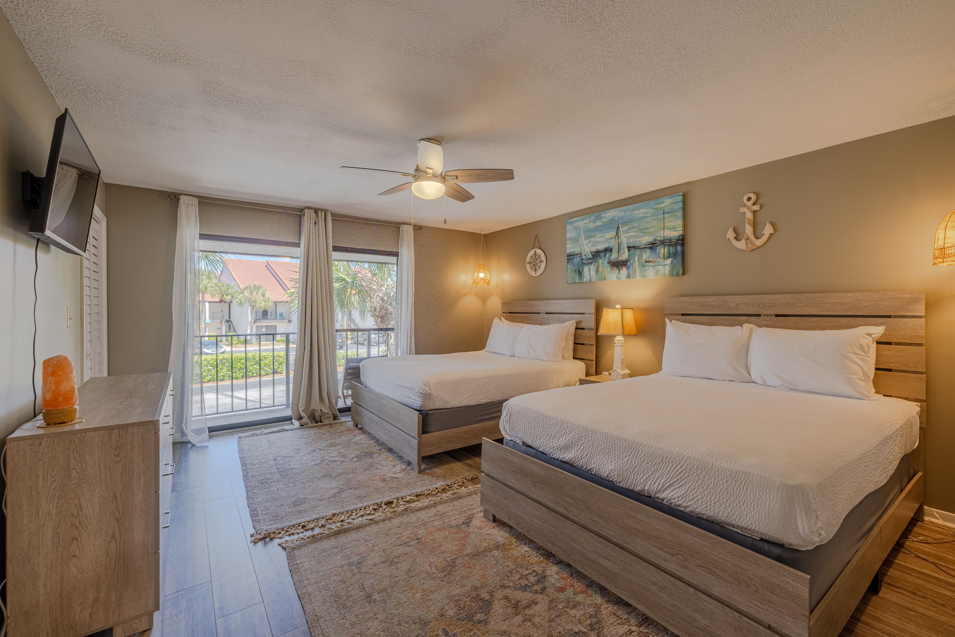 Edgewater Golf Villa 2107