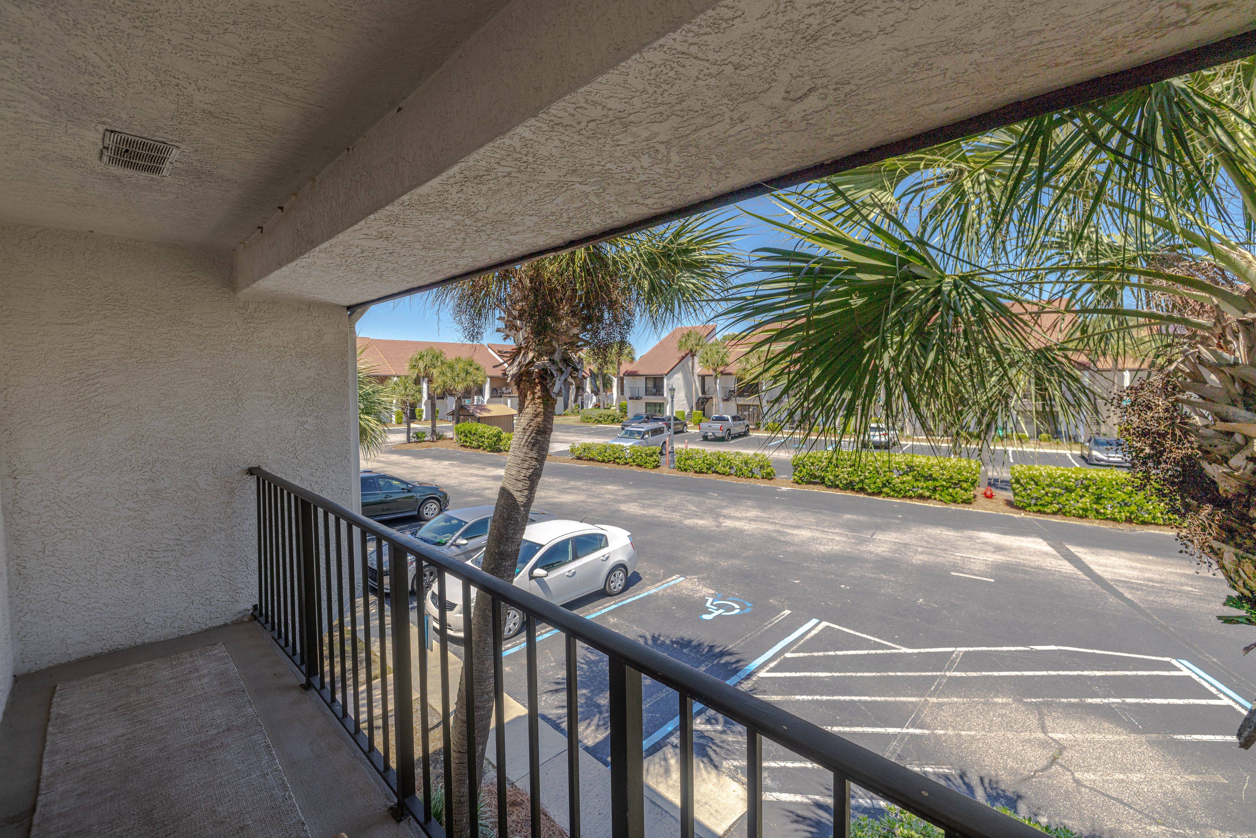 Edgewater Golf Villa 2107