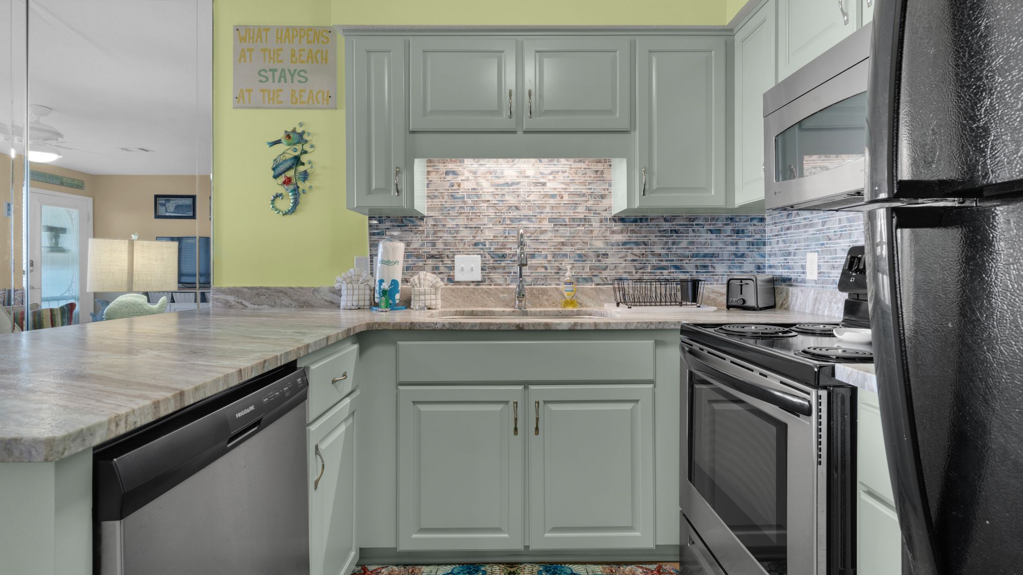 Southwinds I-5 Kitchen 