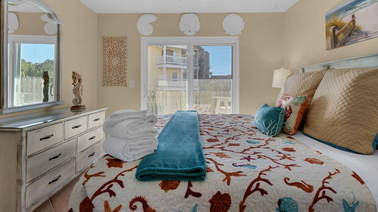 Southwinds I-5 Primary Bedroom Southwinds I-5 Primary Bedroom