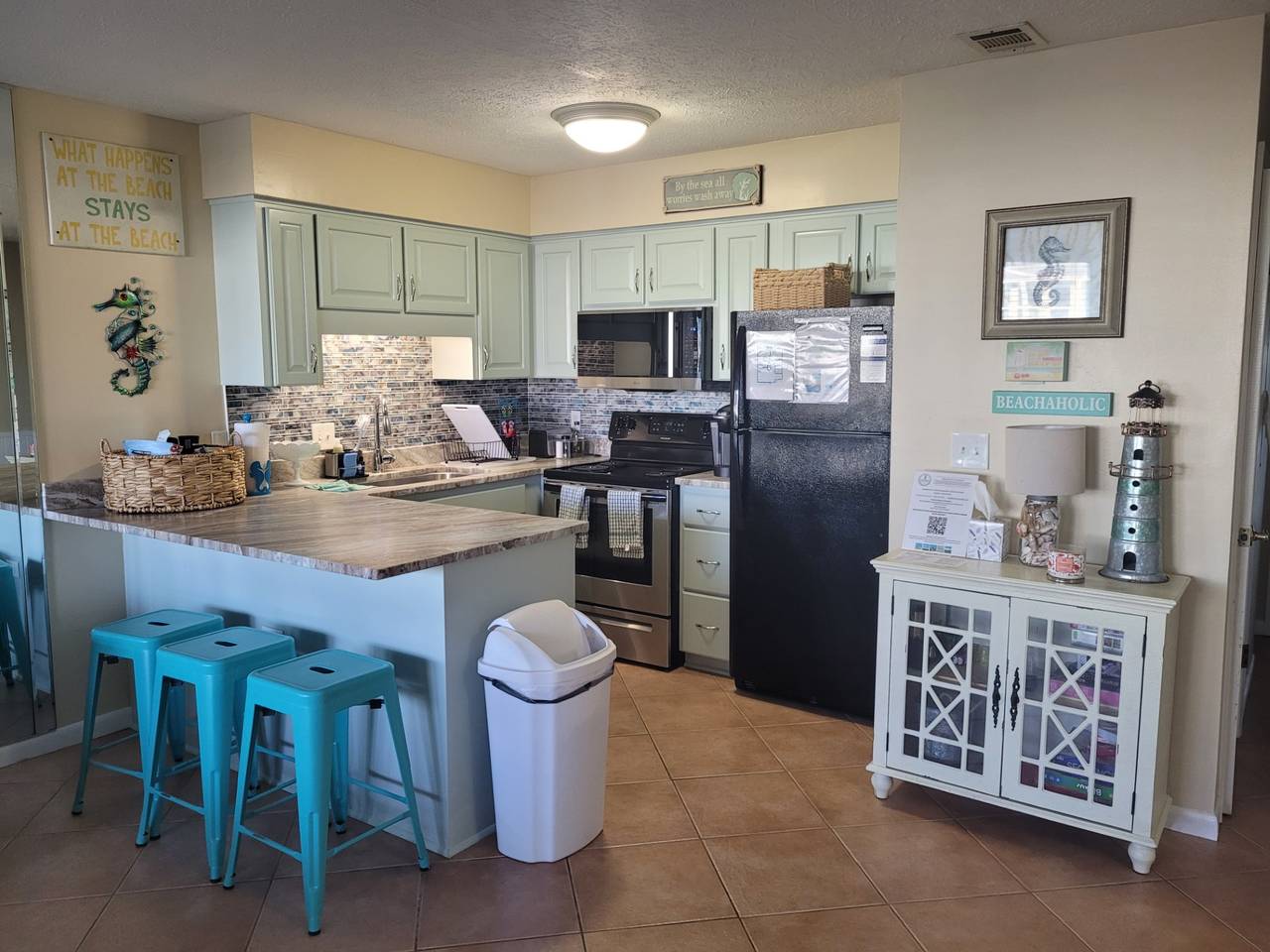 Newly repainted kitchen with new LG microwave Newly repainted kitchen with new LG microwave