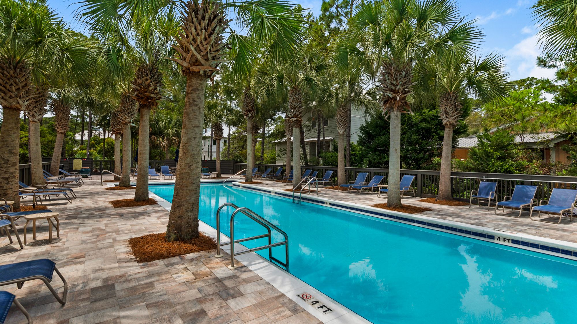 Cottages at Eastern Lake Grounds & Amenities