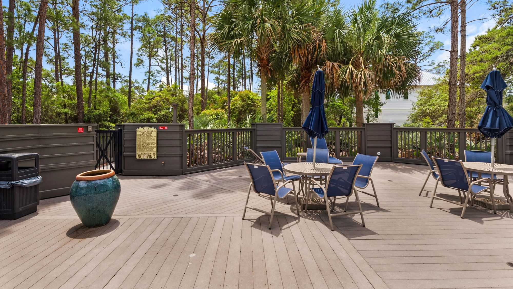 Cottages at Eastern Lake Grounds & Amenities