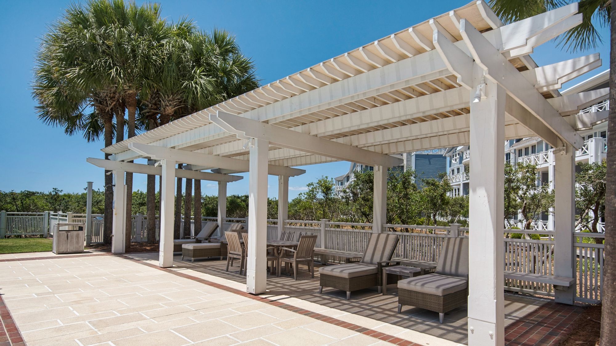 Watersound Grounds & Amenities