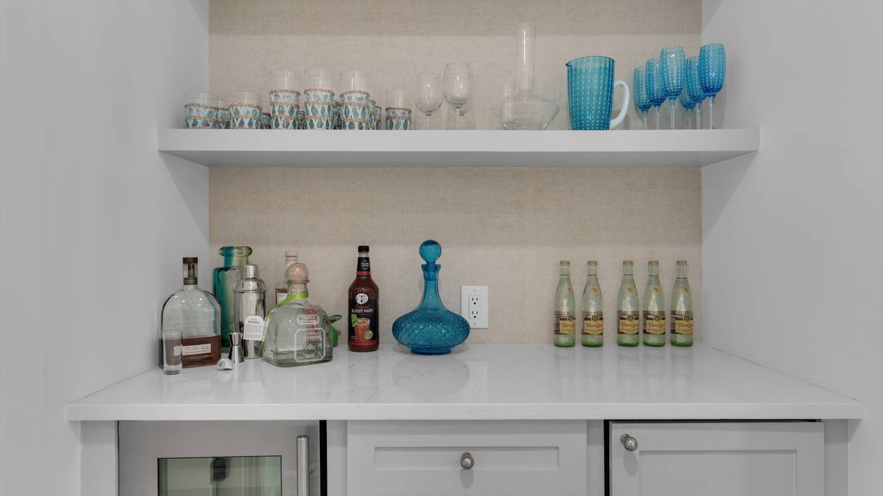 Wet Bar Wet Bar