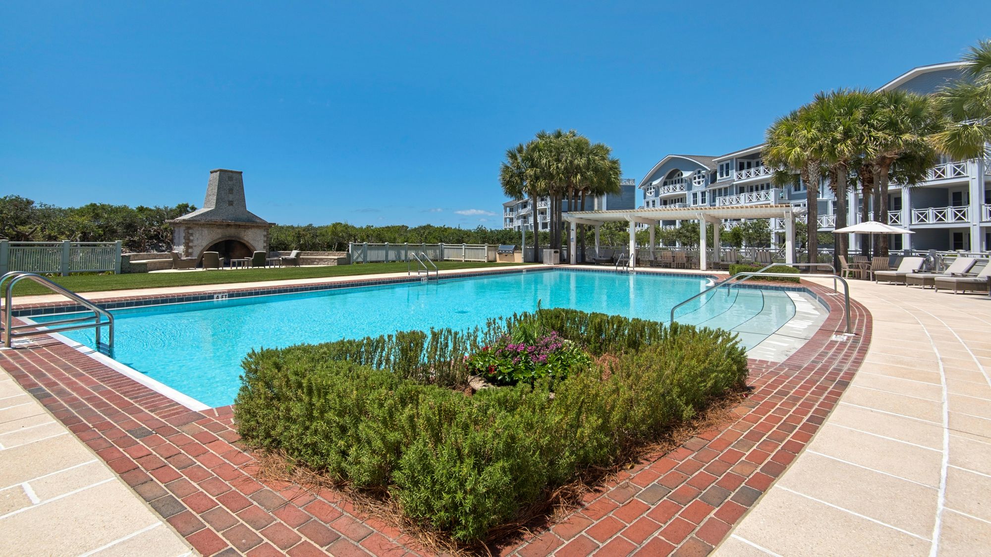 Watersound Grounds & Amenities