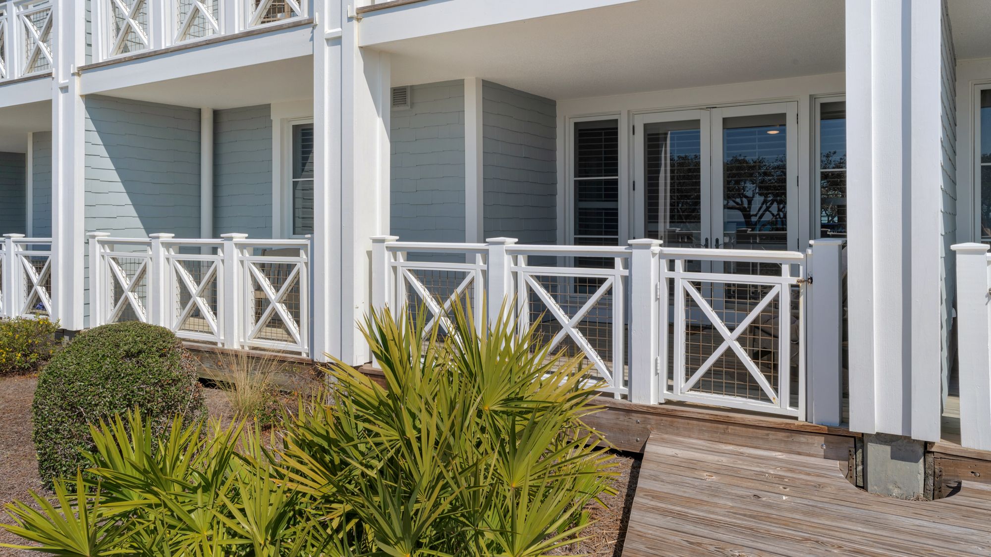 1st Level Porch area