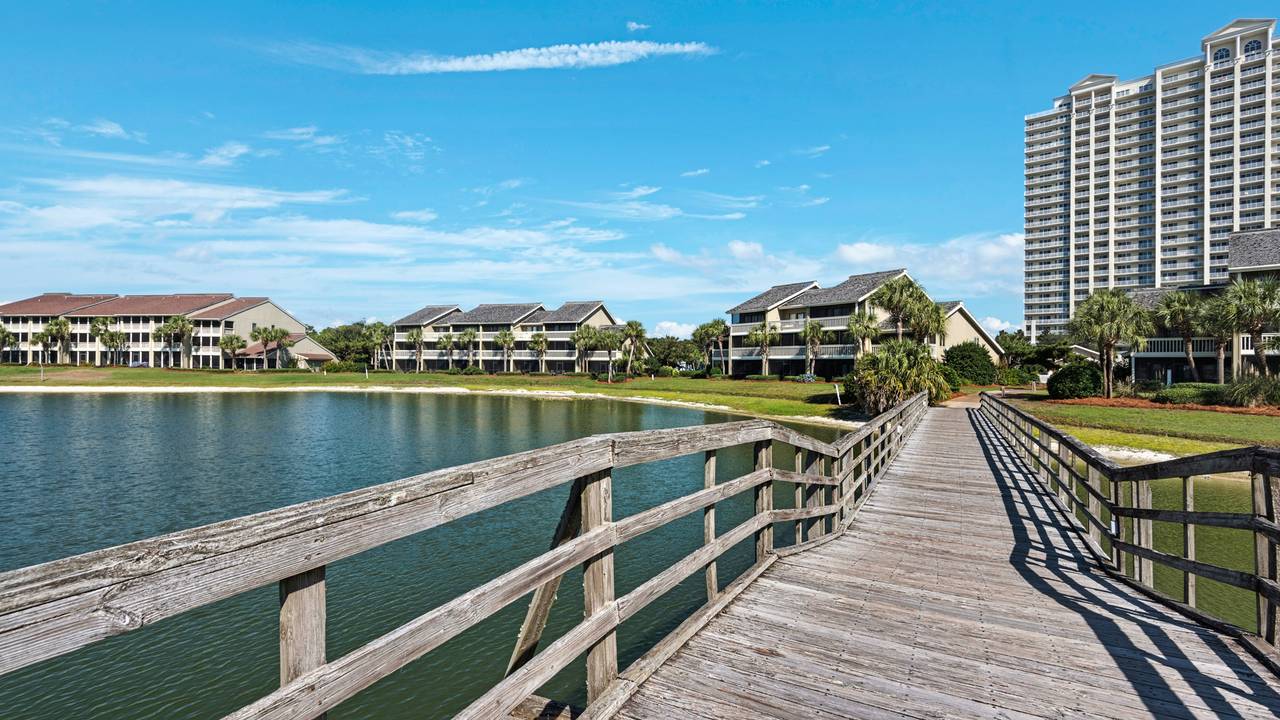 Seascape Resort Grounds & Amenities Seascape Resort Grounds & Amenities