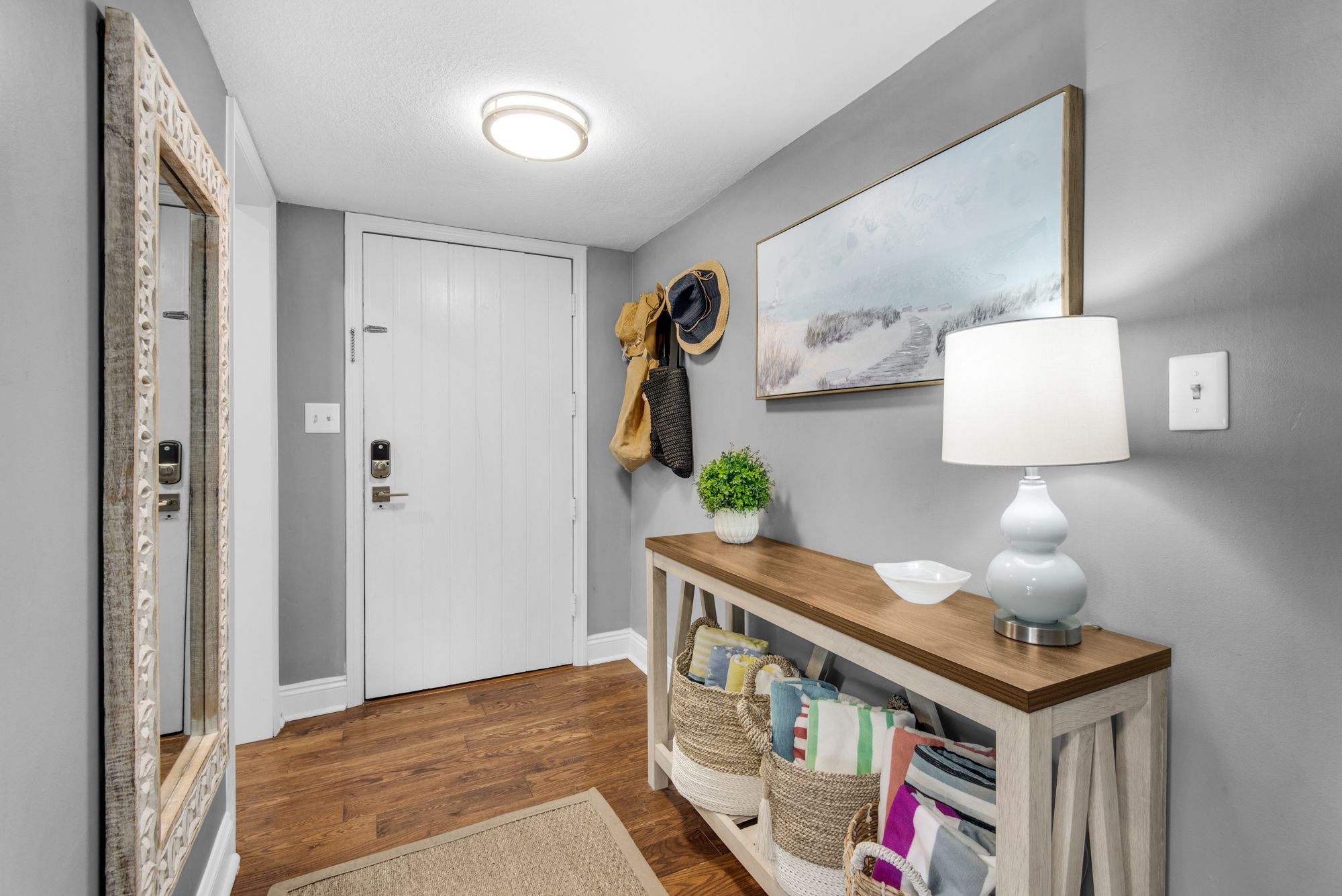 Seascape 21C Living area