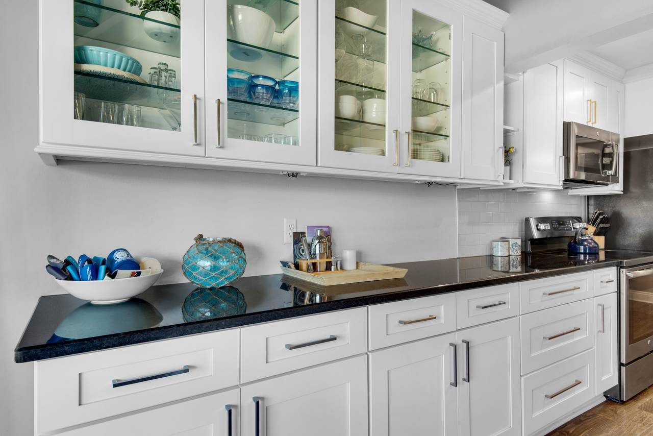 Seascape 21C Kitchen area Seascape 21C Kitchen area