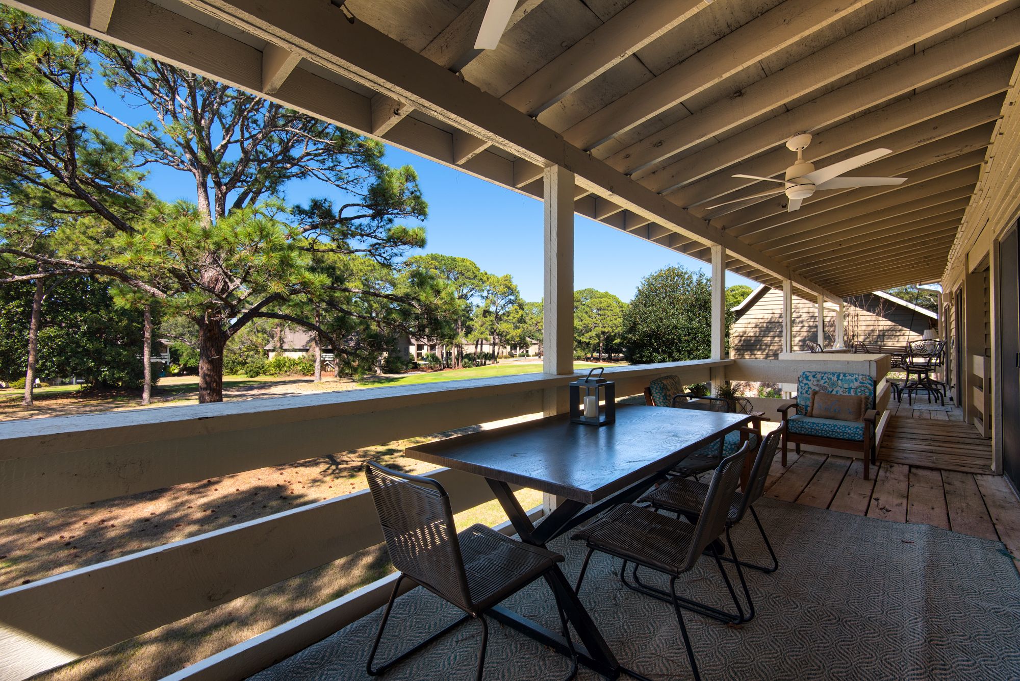 Seascape 21C Porch area