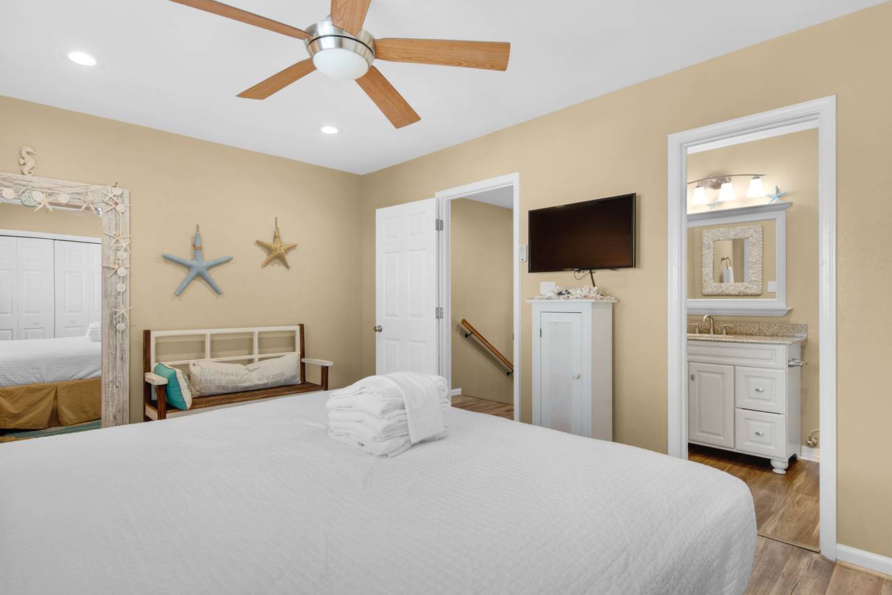 Woodland Shores 37 Guest Bedroom Woodland Shores 37 Guest Bedroom